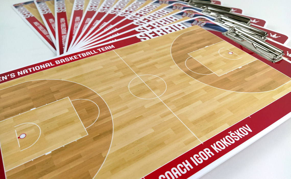 A gift to the men's basketball team of Serbia